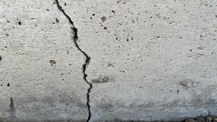 How Do You Know If a Foundation Crack Is Serious